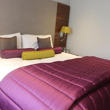 The Woodlands Event Centre Hotel Wyboston Ngoại thất bức ảnh