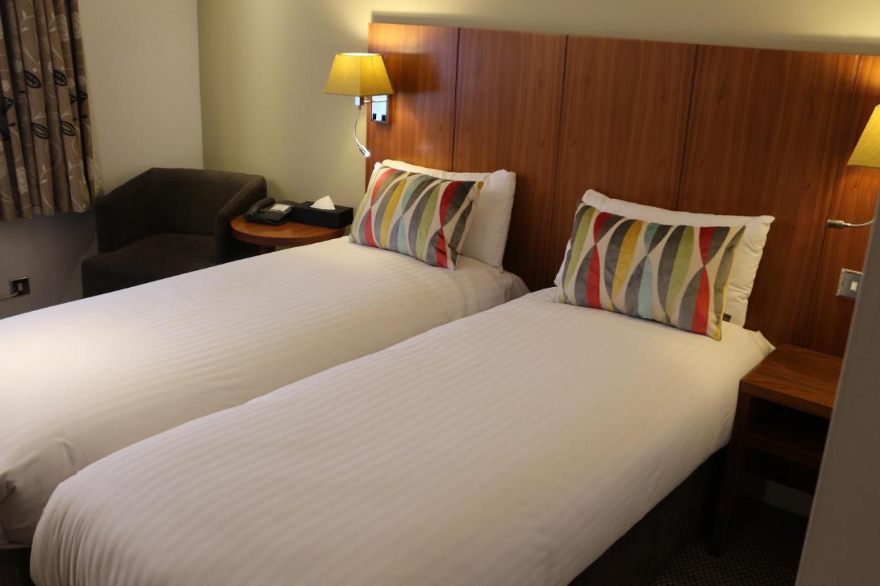 The Woodlands Event Centre Hotel Wyboston Ngoại thất bức ảnh